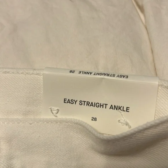 NEW 7 For All Mankind Easy Straight Ankle white crop jeans with embroidery - Picture 12 of 13